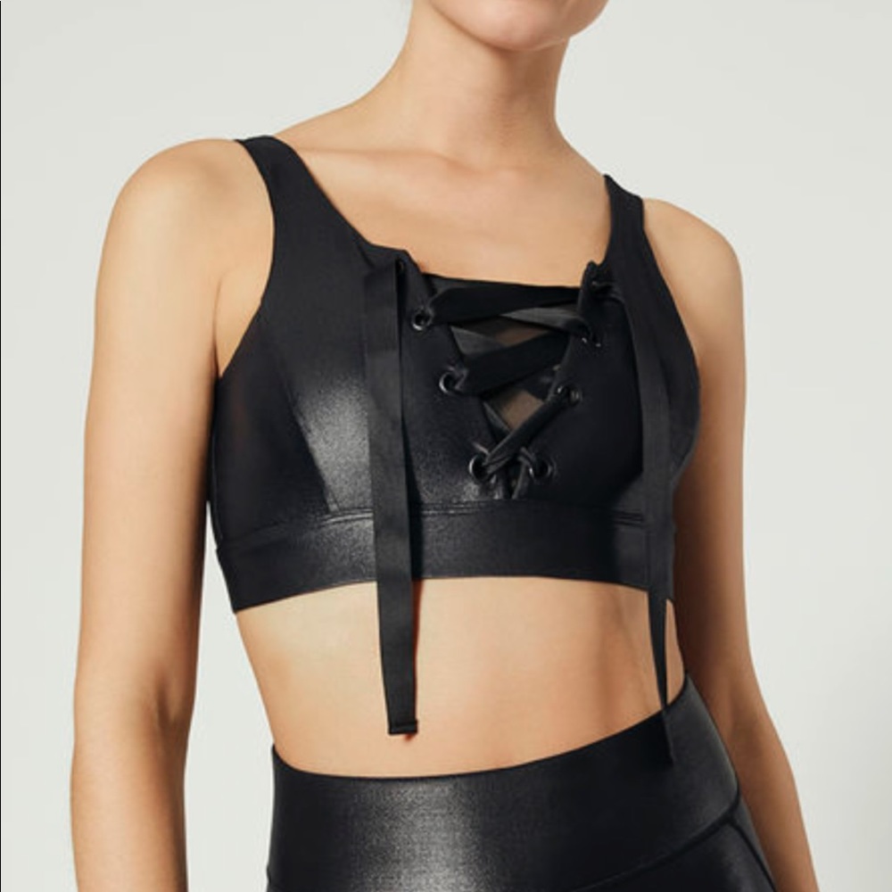 Carbon38 Lace Up Sports Bra M
